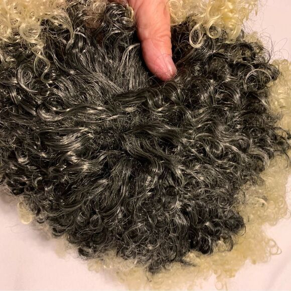 Mongolian kinky black with blonde synthetic wig.  NWT very full & soft - Picture 7 of 13